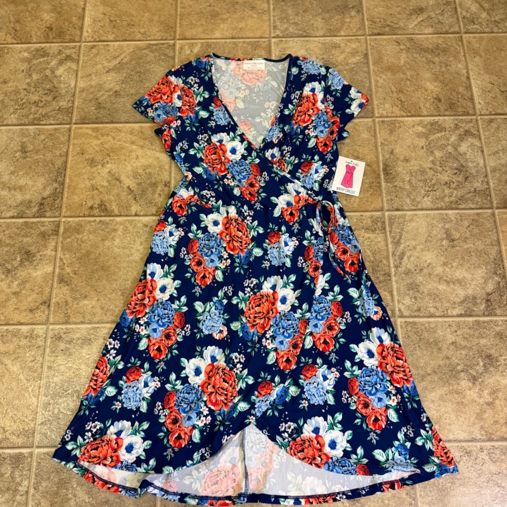 Bobbie Brooks Navy Blue Floral Wrap Dress Short Sleeve V-Neck Stretch Medium NWT